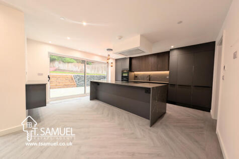 PXL_20251003_095025531~2