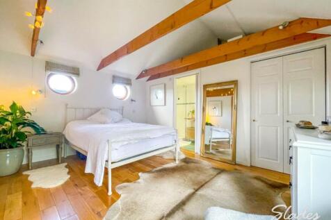 forge place bed 4