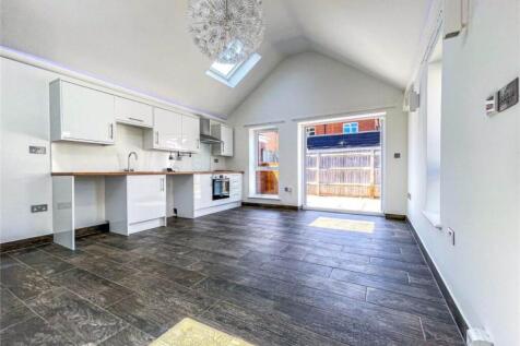 Kitchen Lounge 2