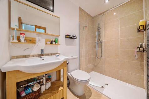Bedroom One Ensuite