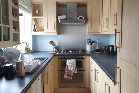 55 Cranwell Street - Kitchen.jpeg