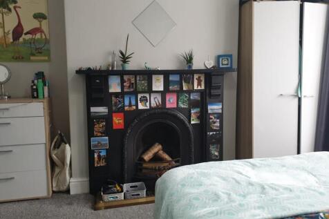 55 Cranwell Street -  Bedroom 1.jpeg