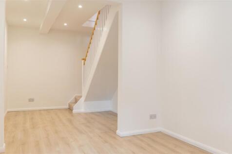 96 Elm Grove 20 17.jpg