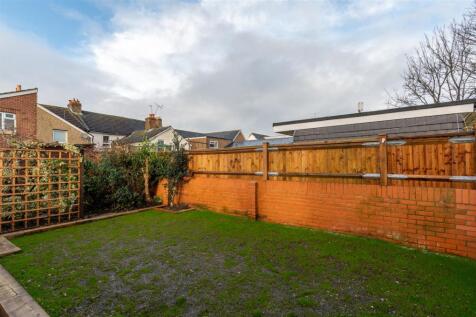 96 Elm Grove 20 2.jpg