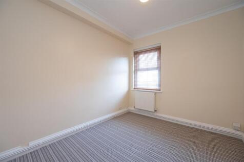 Deansfield Court 23 13.jpg