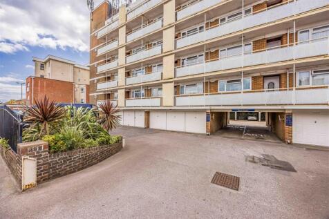 13 Anne¿s Court, Seafront, Hayling Island-Small-Po