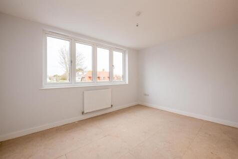 Flat a 118 Sea Front-4.jpg