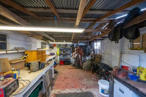 132 Havant Road 25 32.jpg