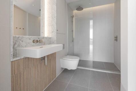 En-suite (Principle Bedroom)