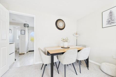 CAM01085G0-PR0573...