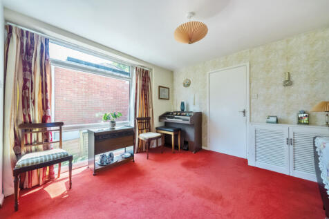 1311986-4-6852c8e...