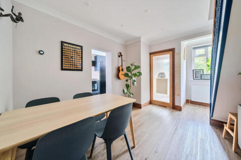 1339621-24-68a5d9...