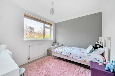 1376211-20-690a27...