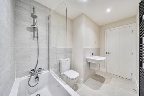 1359825-10-68de51...