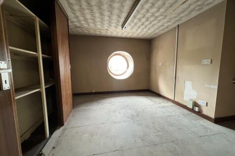 FIRST FLOOR OFFICE
