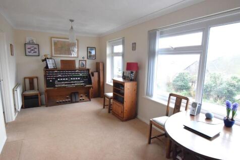 Living Room (3)