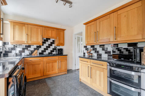 1327186-7-687a6c5...