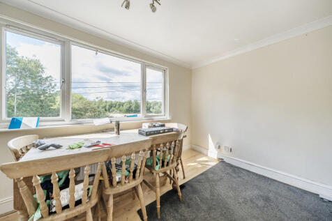 1328560-3-687e7cb...