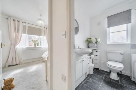 1340656-15-68ad9b...