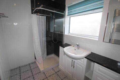 Shower Room.JPG