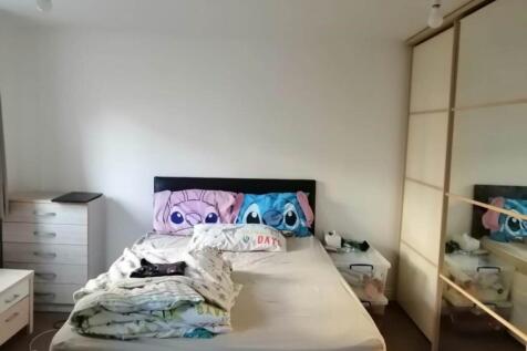 e79b8870-0e09-43fd-9