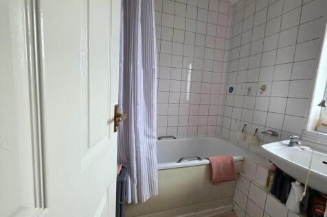 dc96bffb-0be8-425...