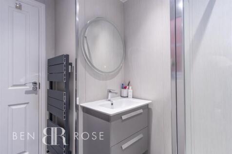 Master Ensuite