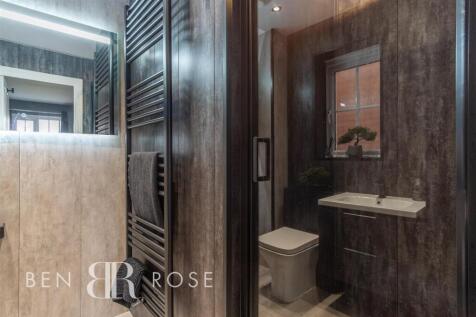 Bedroom Two Ensuite