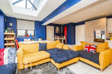 Kitchen/Lounge