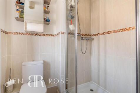 Master Ensuite