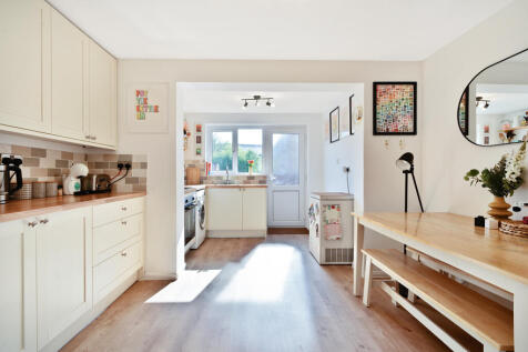 Kitchen / Breakfast Room