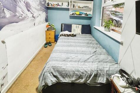 Ground Floor Bedroom 3