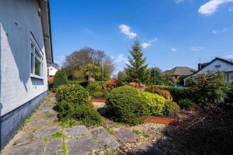 1 Bank Close, CH2...