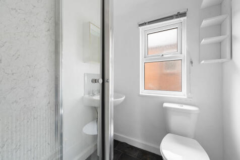 19 West Lorne Str...