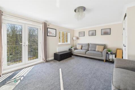 Holmefield Gardens