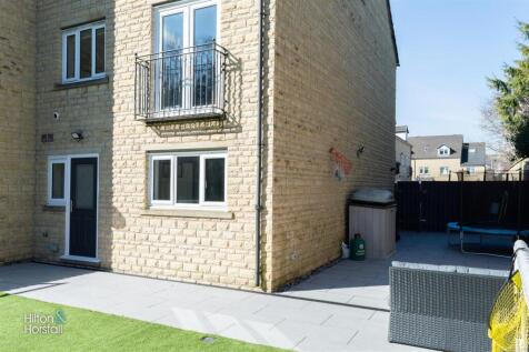 Holmefield Gardens