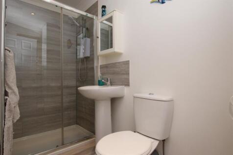 Ground Floor Shower Room.JPG