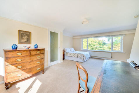 1344173-10-68b5df...