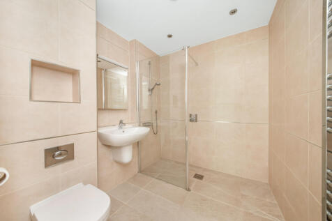 en suite wetroom