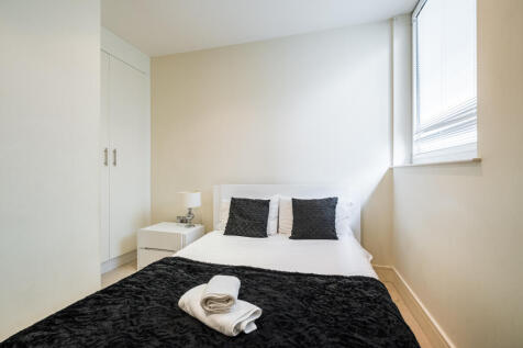 URBAN SPACES (9).jpg