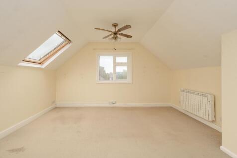 Living Room (view a)