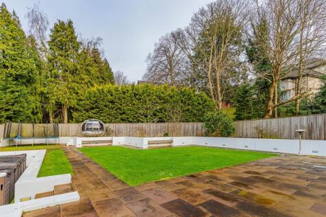 Bronwydd Close 6-9.jpg