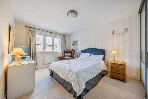 1300468-20-683da7...