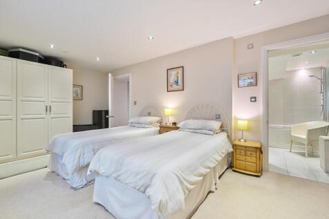 1325025-39-687101...