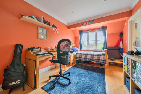 1330635-17-688790...