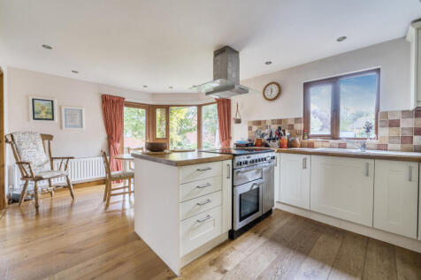 1356053-32-68cab6...