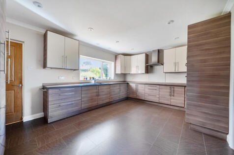 1370387-6-68f0ed8...