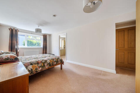 1370387-16-68f0ee...