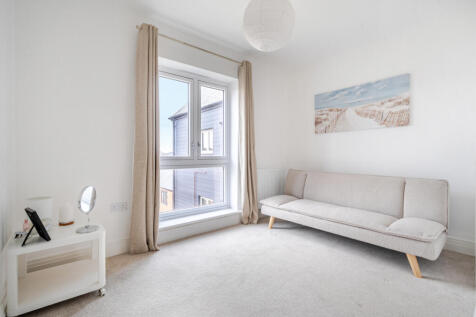 1380187-13-690df8...