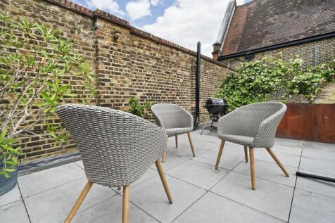 Communal Roof Terrace